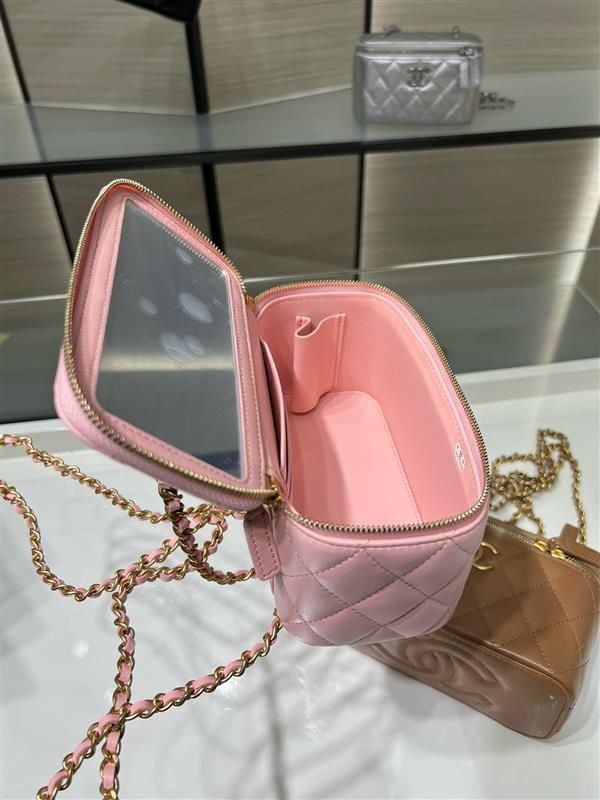 2026131222217684 700